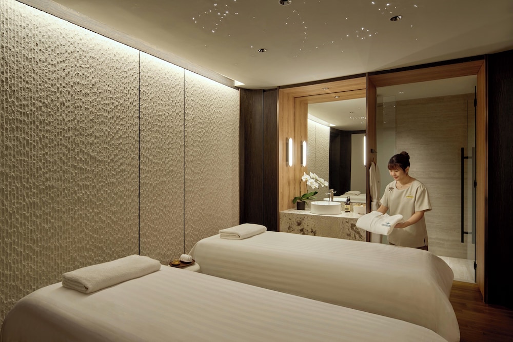 PARKROYAL on Beach Road, Singapore