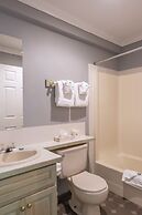 Tiki Shores Inn & Suites