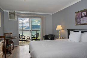Tiki Shores Inn & Suites