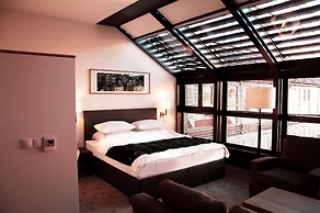 Great Polonia The Granary La Suite Hotel