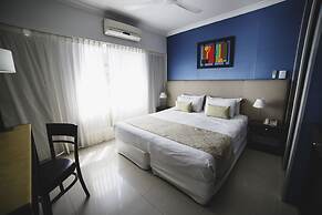Ker Urquiza Hotel