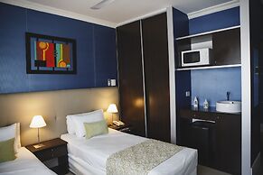 Ker Urquiza Hotel