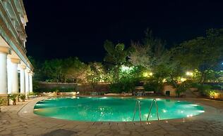 Lagoona Resort