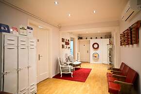 Petit Hotel