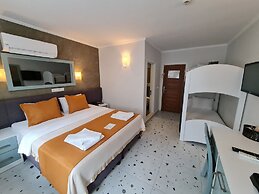 Tonoz Beach Hotel