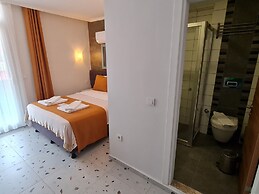 Tonoz Beach Hotel
