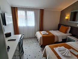 Tonoz Beach Hotel