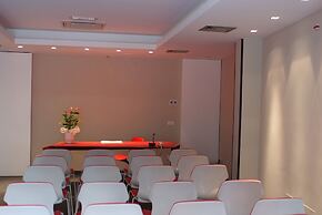 Hotel El Homs Palace