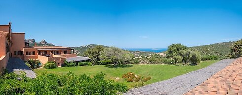 Hotel Rocce Sarde