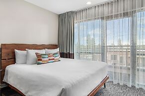 The Oxford Hotel Bend