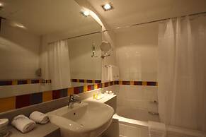 L' Arabia Hotel Apartments