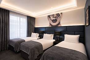 The Residence Hotel