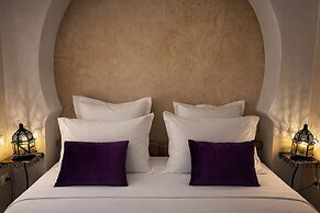 Riad Lapis-Lazuli