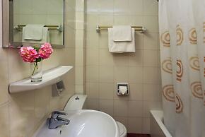 Paradise Hotel Corfu