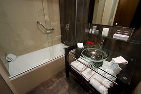 Regency Park Hotel