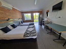 Park Drive Motel