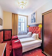 Rixwell Old Riga Palace Hotel