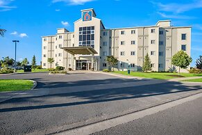 Motel 6 Kingston, ON