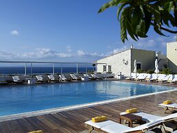Atrium Hotel