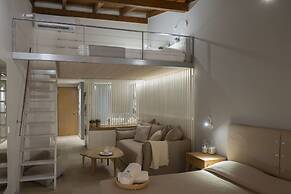 Atrium Hotel