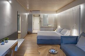 Atrium Hotel