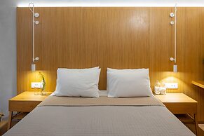 Atrium Hotel