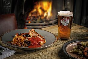 Toll House Inn