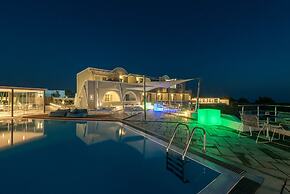 Caldera's Dolphin Suites