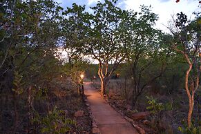 Zwahili Game Lodge & Spa