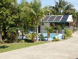 Dolphin Sands Holiday Villas