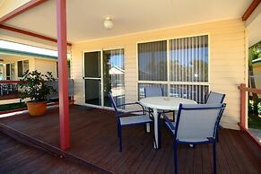 Dolphin Sands Holiday Villas