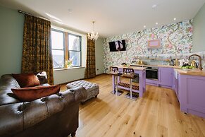 Lymestone Boutique Accommodation