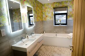 Lymestone Boutique Accommodation
