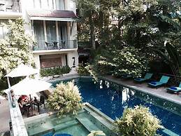 Ariyasomvilla