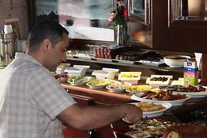 Ararat Hotel