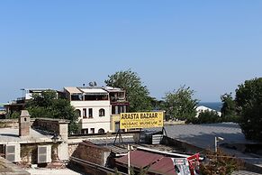 Ararat Hotel