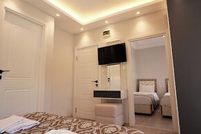 Ararat Hotel