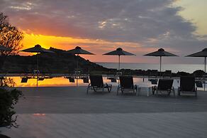 Kavos Hotel