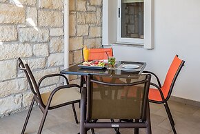 Kavos Hotel