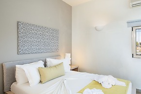 Kavos Hotel