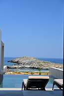 Kavos Hotel