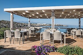 Kavos Hotel