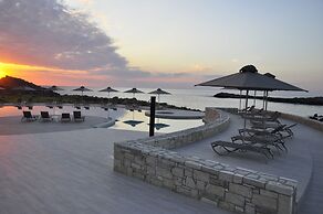 Kavos Hotel