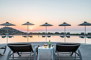 Kavos Hotel