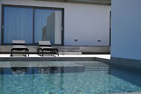 Kavos Hotel