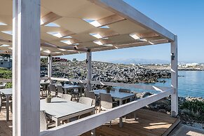 Kavos Hotel
