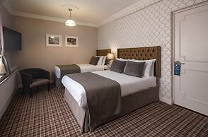Dooly's Hotel