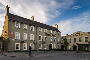 Dooly's Hotel