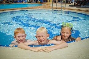 Sea View Resorts & Spa