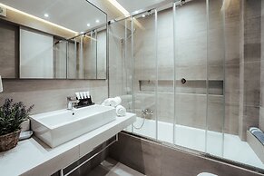 Andrews Luxury Residence